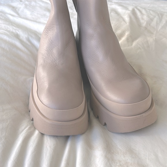 Paloma Barcelona platform ankle boot Size 40 NWOT in Pinky off white/Pinky Beige - Picture 4 of 9